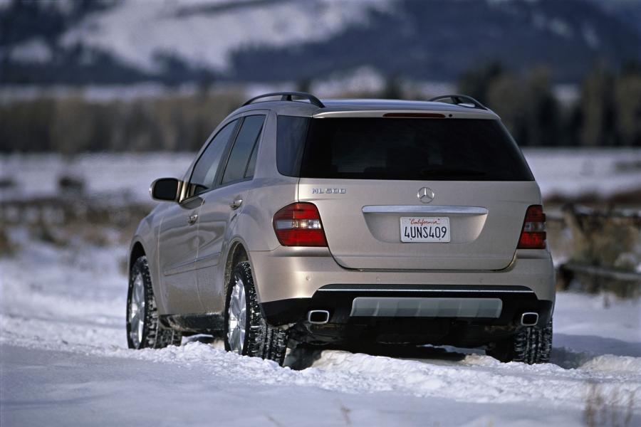  Mercedes-Benz ML-Class 2006 года  (фото 237 из 400)